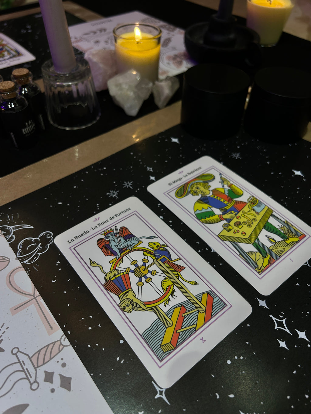 Arcanos y Velas · Luces y Sombras